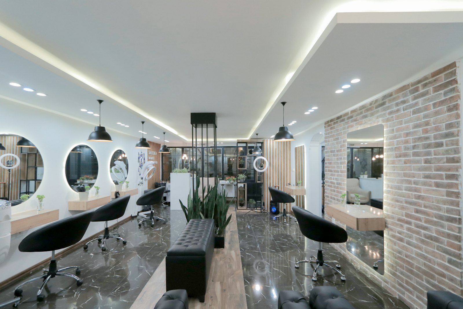 Blick in den Salon